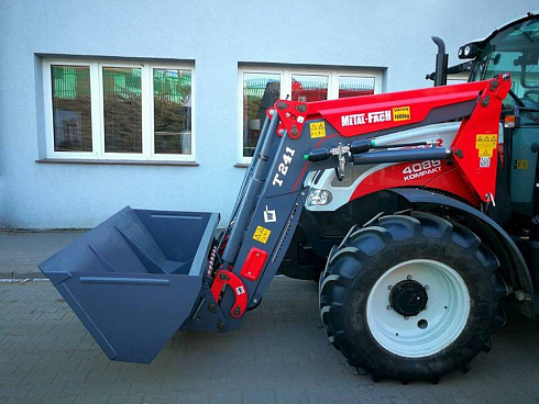 Фронтальный погрузчик Т-241